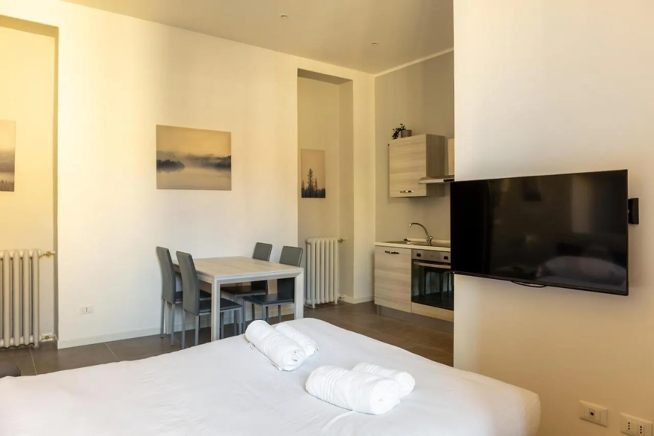 Newly Renovated Loft Near Centrale Milan Italy