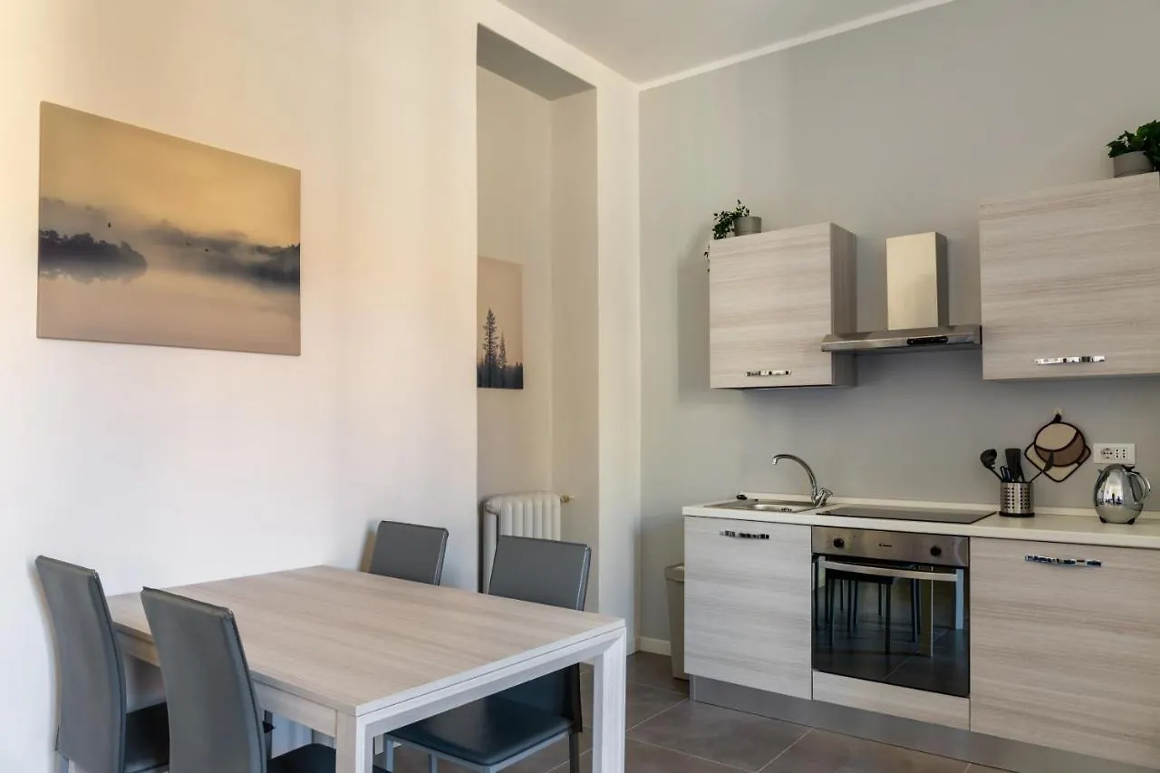 Newly Renovated Loft Near Centrale Milan Apartment